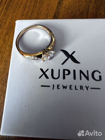 Кольцо женское