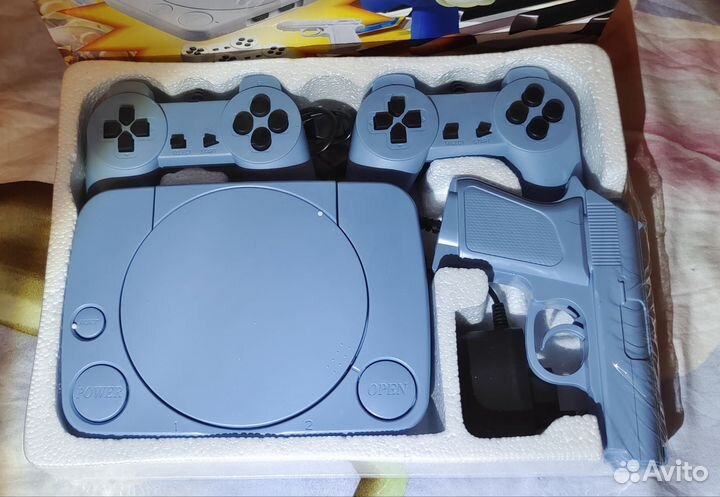 Игровая приставка 8 бит