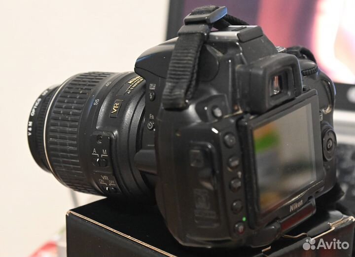 Nikon D5000