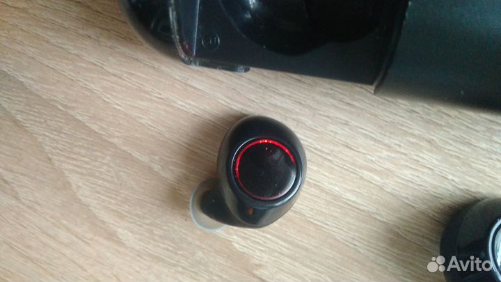 Беспроводные наушники