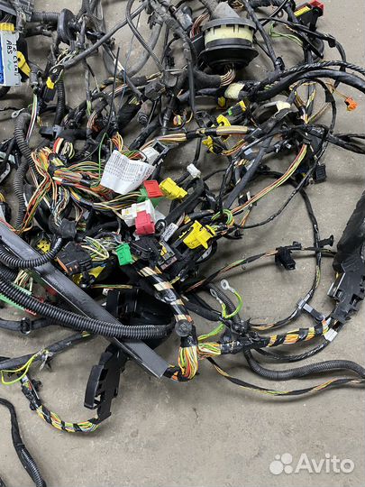 Проводка капота/салона Citroen C3 Picasso 1.4 MT