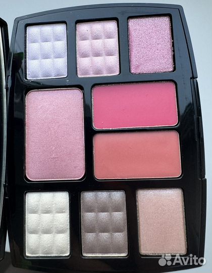 Chanel палетка тени блеск румяна fly high