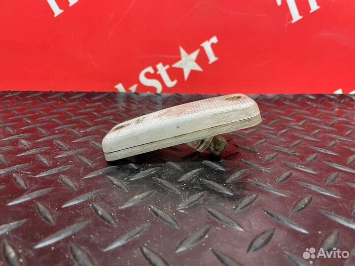 Фонарь габаритный