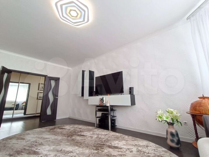 3-к. квартира, 99 м², 7/9 эт.