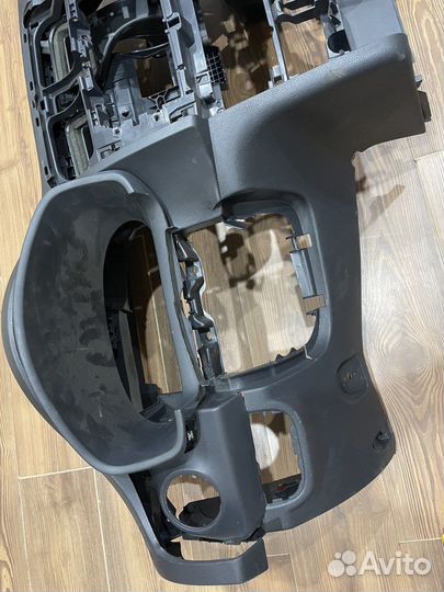 Торпедо renault logan 2