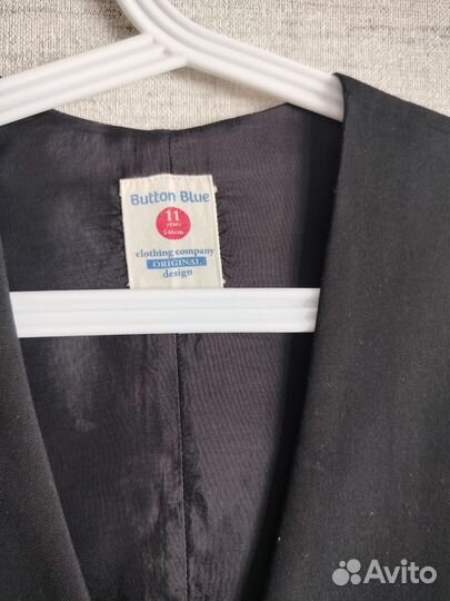Жилет для девочки Button blue