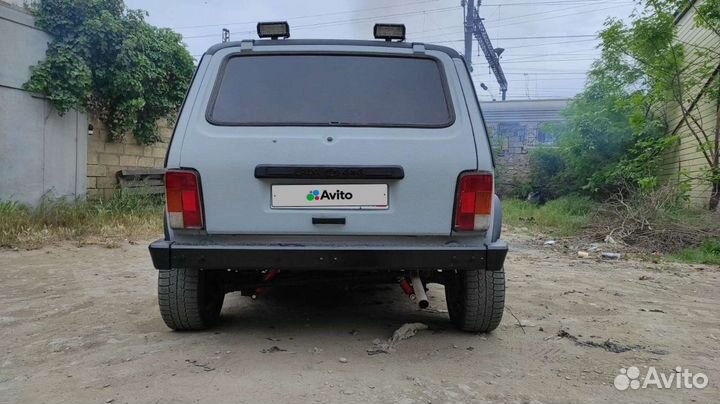 LADA 4x4 (Нива) 1.7 МТ, 2004, 165 000 км
