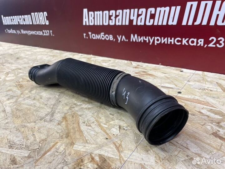 Патрубок воздушного фильтра Volkswagen Polo