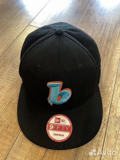 Бейсболка new era