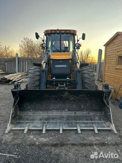 Экскаватор погрузчик