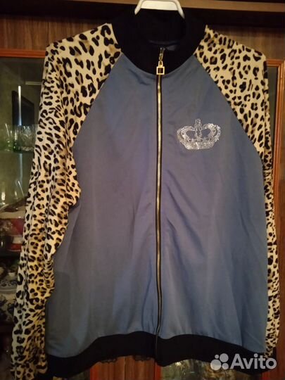 Спортивный костюм женский