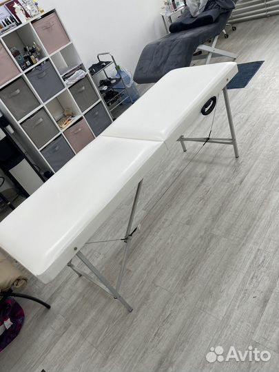 Кушетка косметологическая