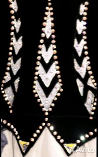 Костюм для фигурного катания