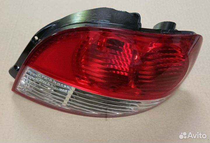 Фонарь задний правый Matiz нового образца 10-18 г