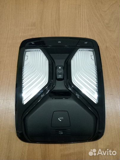 Функциональный центр в крыше (плафон) Bmw 5 G30