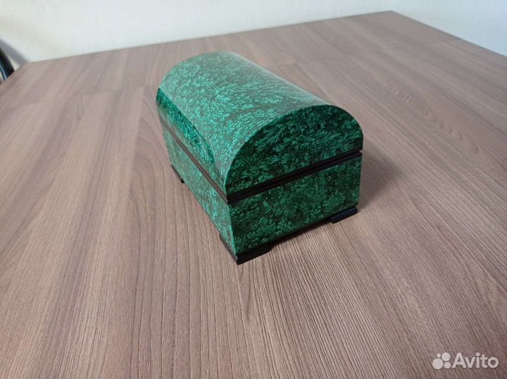 Ларец малахитовый