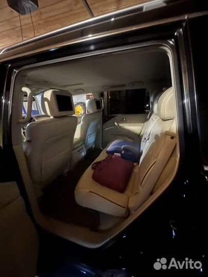 Nissan Patrol 5.6 AT, 2011, 247 500 км