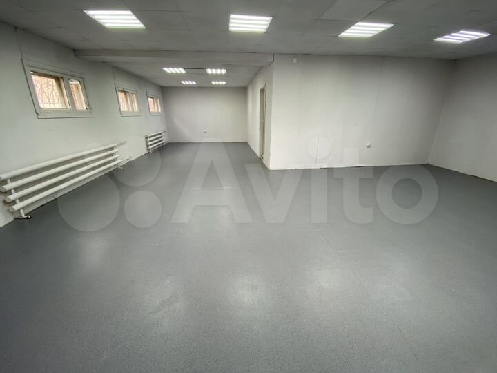 Торговая площадь 165 м²