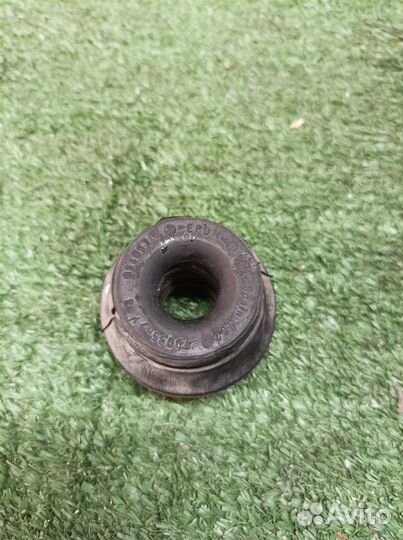 Подушка радиатора основного Audi Q7 2005