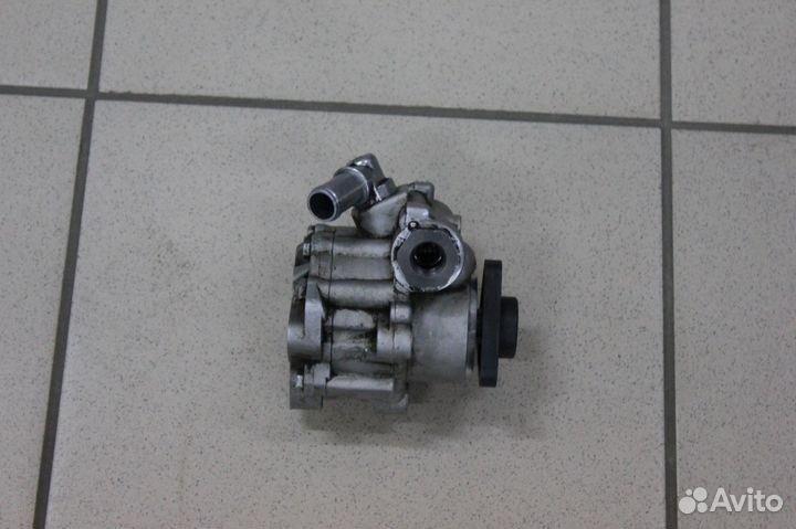 Насос гидроусилителя VAG 8D0145156K