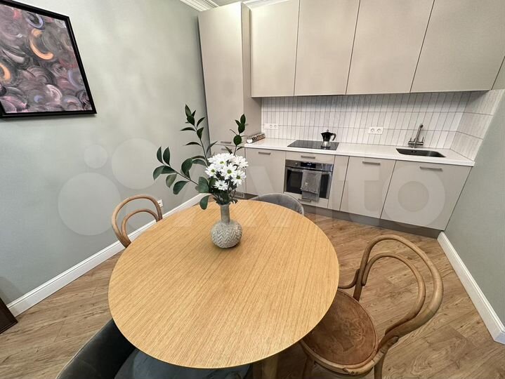 2-к. квартира, 52 м², 7/9 эт.