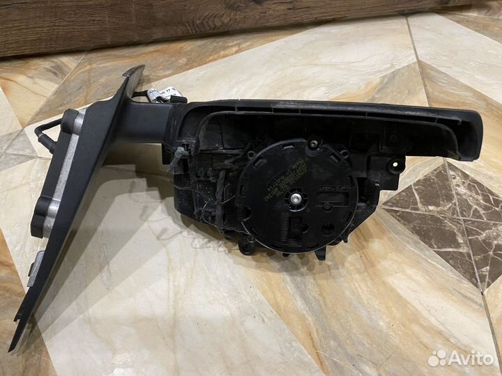 Левое зеркало mercedes w204 A2048107716