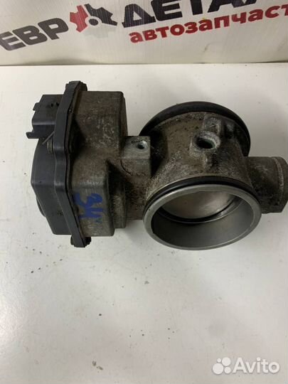 Заслонка дроссельная электрическая Renault Duster