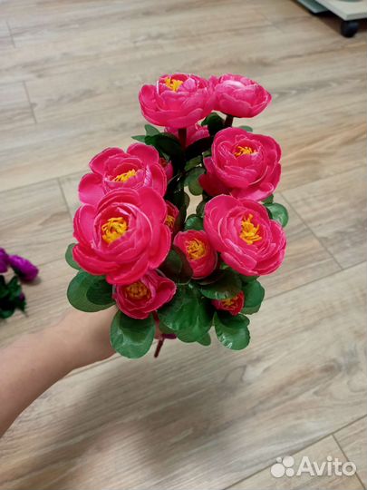 Искусственные цветы новые