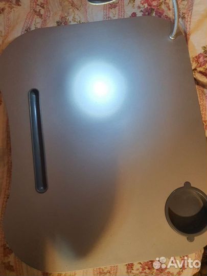 Столик для ноутбука с подсветкой