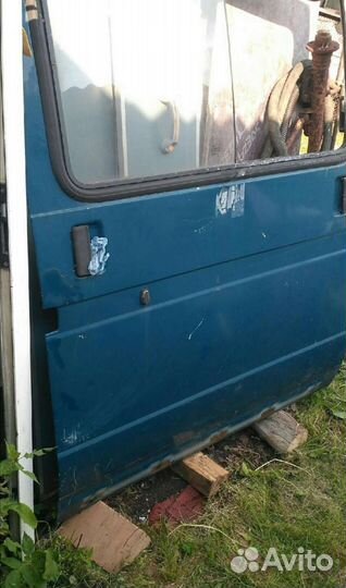 Дверь боковая на соболь