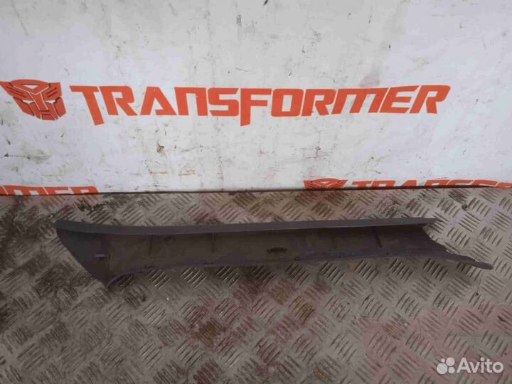 Накладка на стойку передняя левая Тойота Королла E