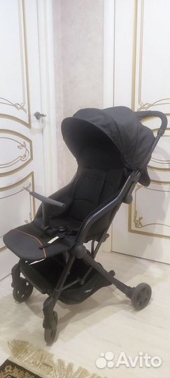 Прогулочная коляска трость Happy Baby umma