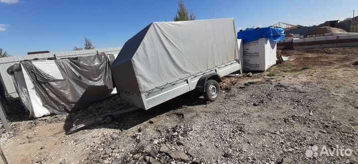 Прицеп на легковой автомобиль 1.8 на 3.5 метра