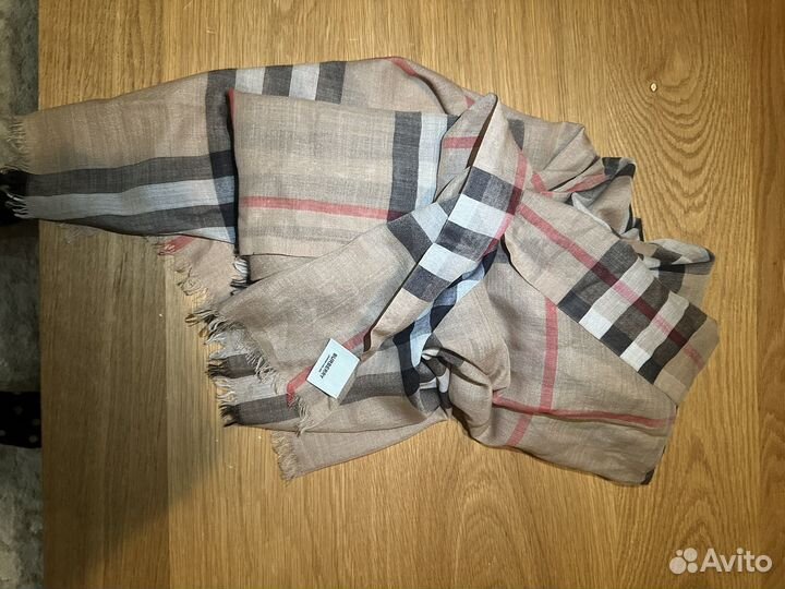 Шарфы и палантины