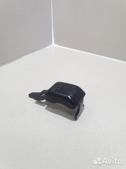 Кронштейн сиденья Volkswagen Passat B6