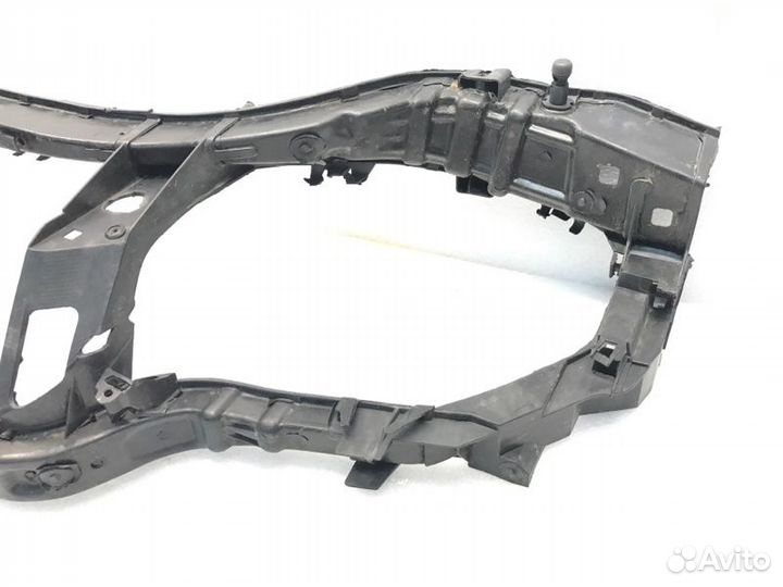 Панель Ford Mondeo седан 2.3 2010