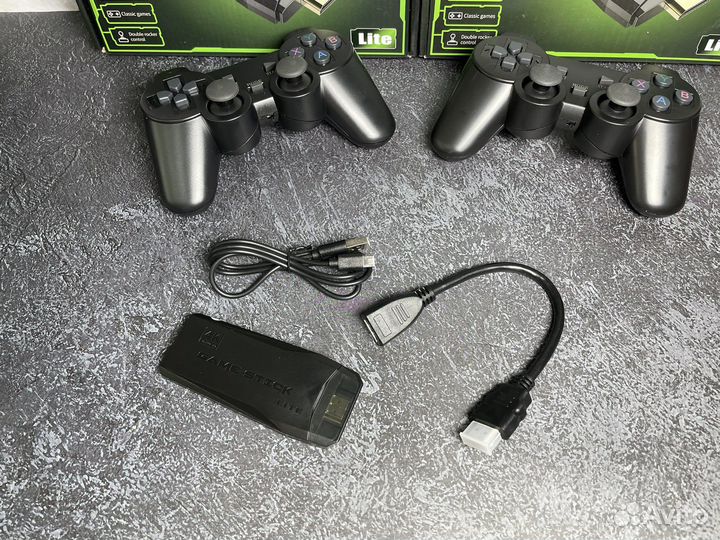 Игровая приставка game stick 64gb новая