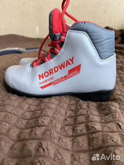 Лыжные ботинки 36 размер