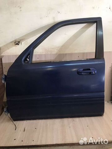 Передняя левая дверь Honda cr-v 1