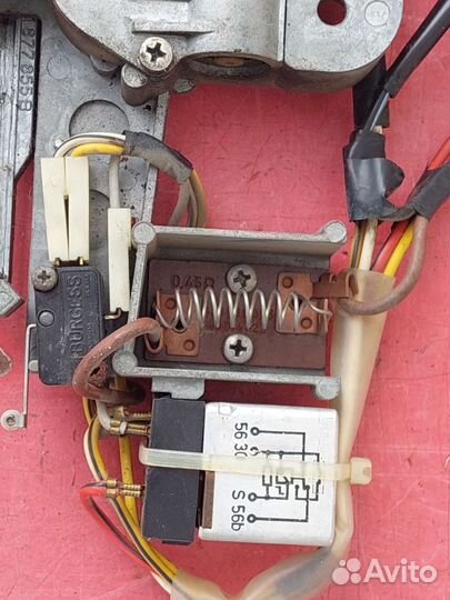 Электрический привод люка Audi 5000