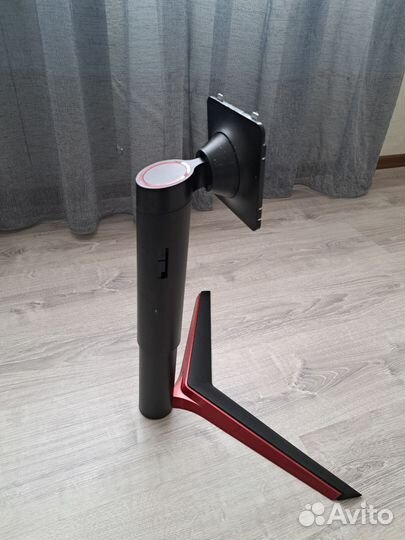 Стойки для мониторов