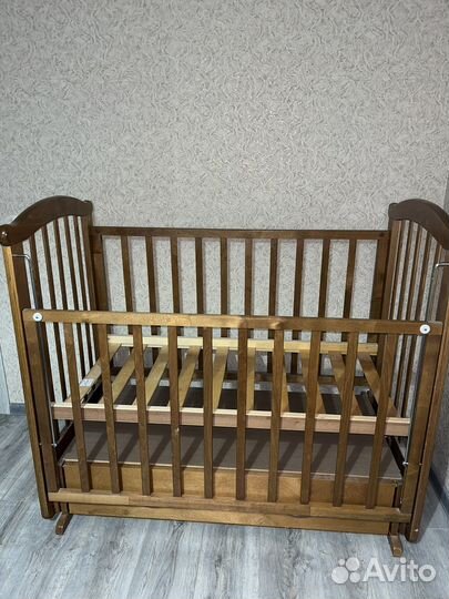 Детская кровать с ящиками