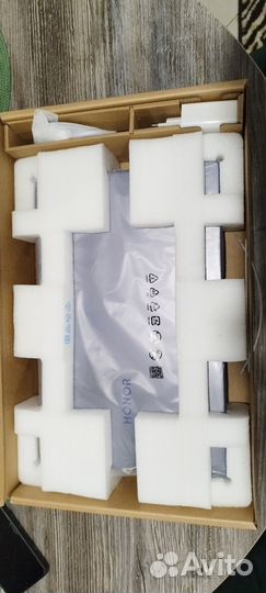 Ноутбук новый в коробке