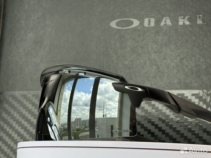 Солнцезащитные очки Oakley Encoder Strike Black