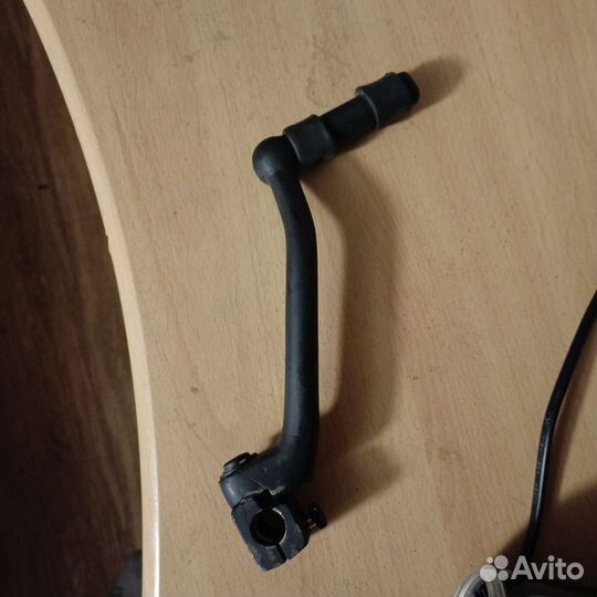 Лапка кикстартера