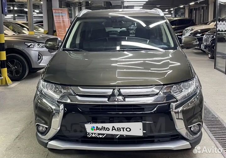 Mitsubishi Outlander 2.4 CVT, 2016, 128 000 км