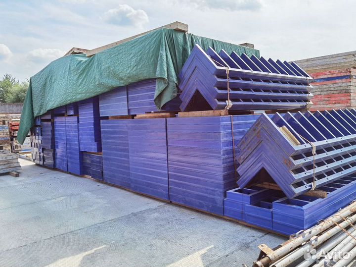 Опалубка крупнощитовая новая