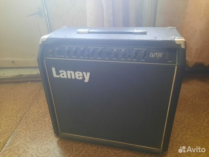Гитарный комбоусилитель Laney Lv100