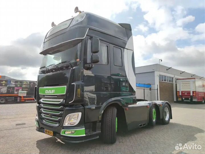 В разборке грузовик DAF, XF106 с 2015