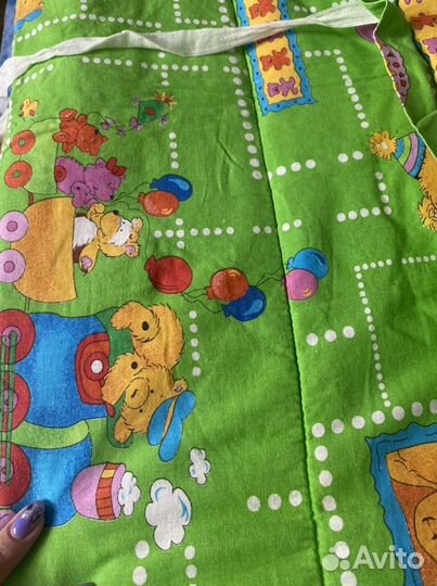 Бортики, наматрасник и подушечка в кроватку